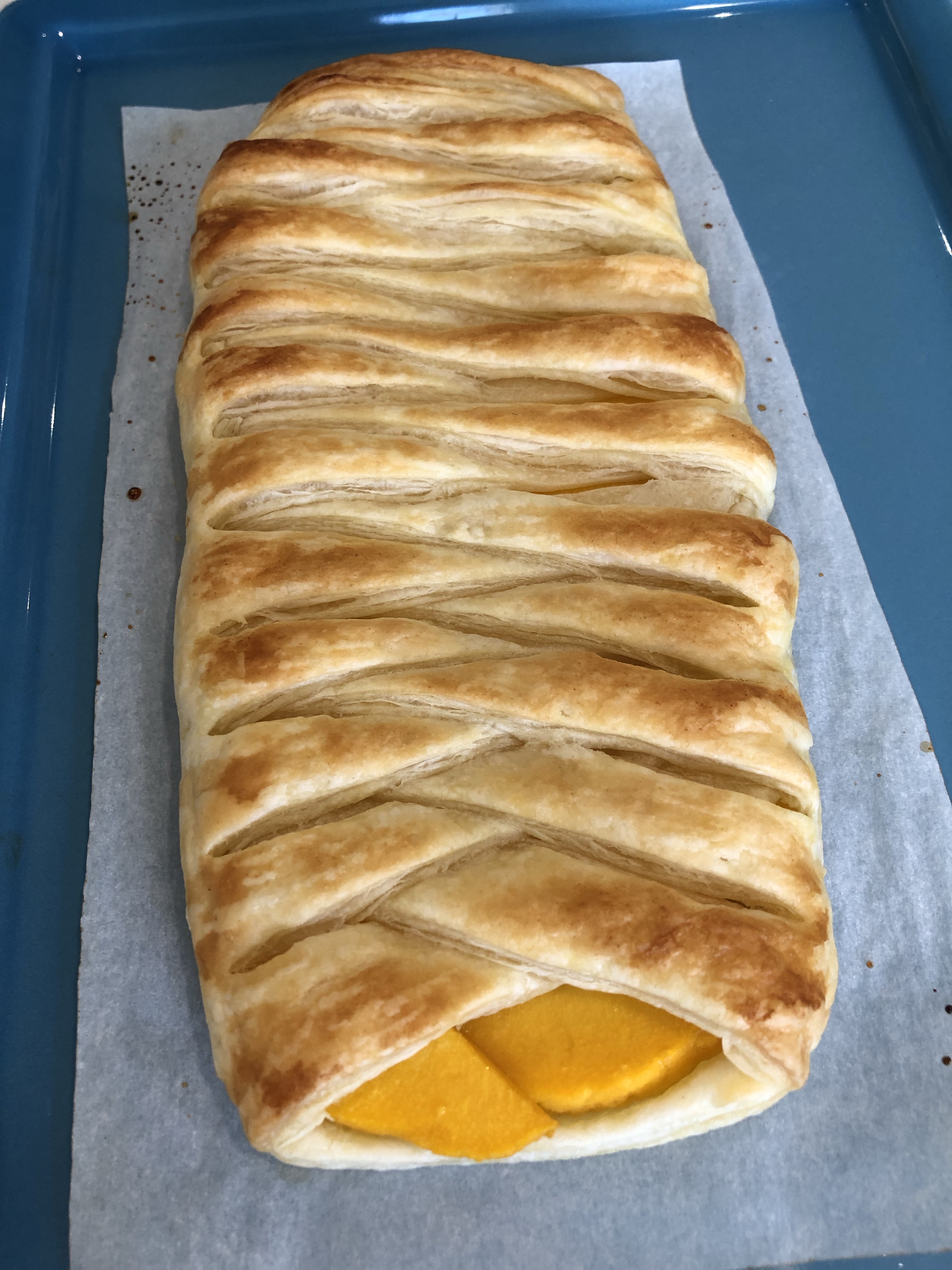 Mango Braid Pastry Recipe